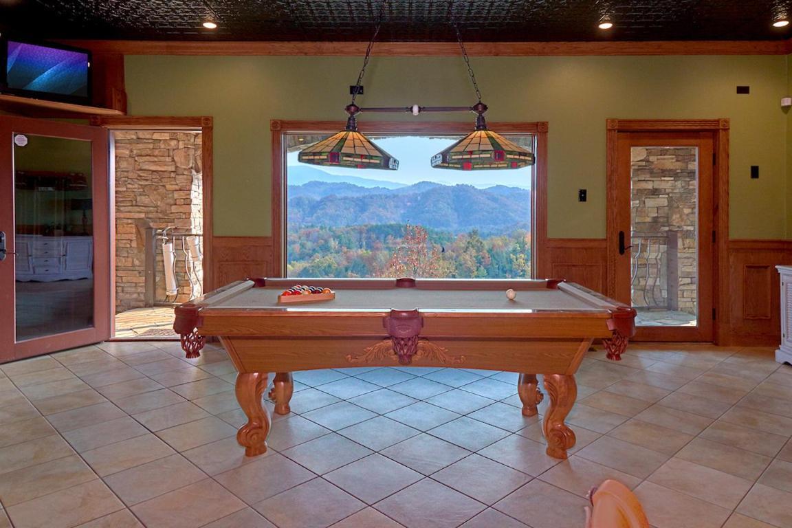סביירוויל Journey'S End, 5 Bedrooms, Sleeps 12, Private Outdoor Pool, Theater, Sauna מראה חיצוני תמונה